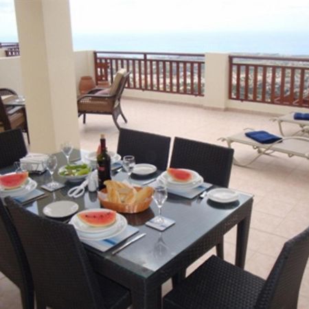 First Floor 2 Bedroom Apartment, Large Balcony, Amazing Sea Views, Communal Pool Pegeia Exterior foto