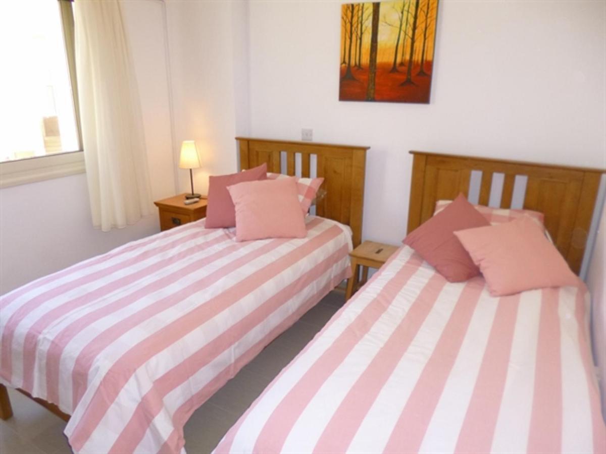 First Floor 2 Bedroom Apartment, Large Balcony, Amazing Sea Views, Communal Pool Pegeia Exterior foto