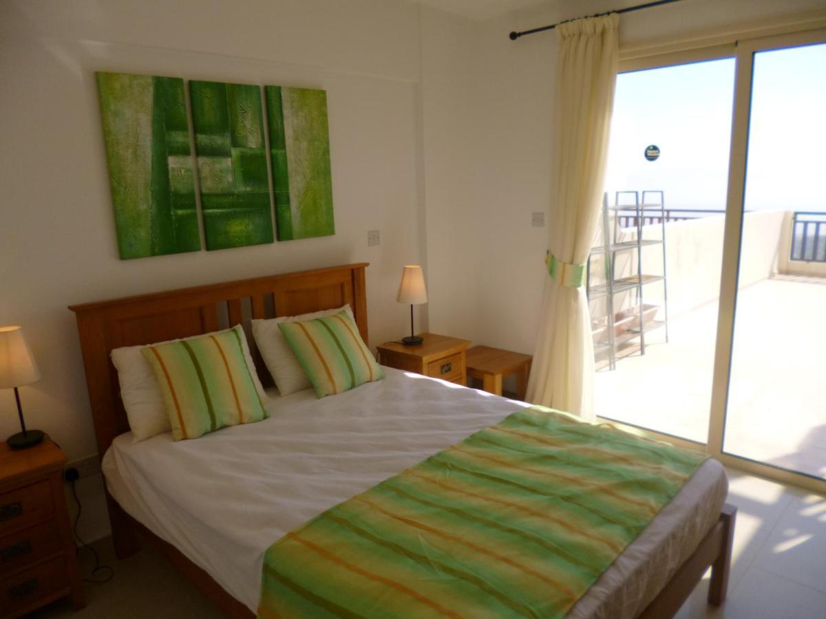 First Floor 2 Bedroom Apartment, Large Balcony, Amazing Sea Views, Communal Pool Pegeia Exterior foto